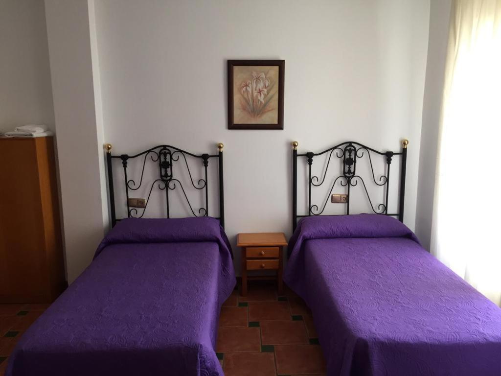 Meson Ronda Hotel Baza Bagian luar foto