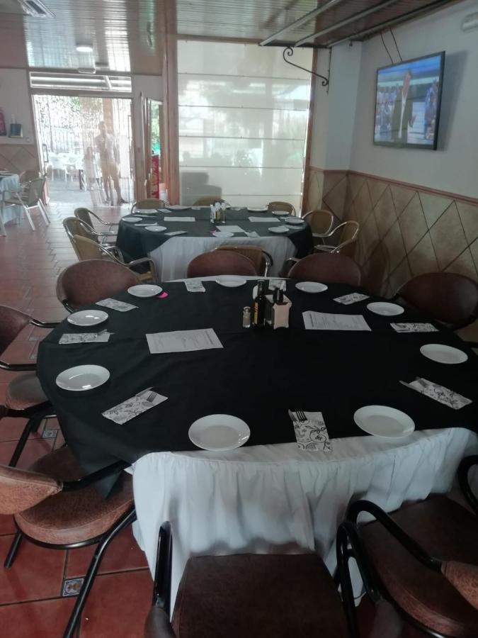 Meson Ronda Hotel Baza Bagian luar foto
